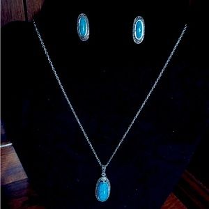 Vintage Turquoise and Silver earring necklace set